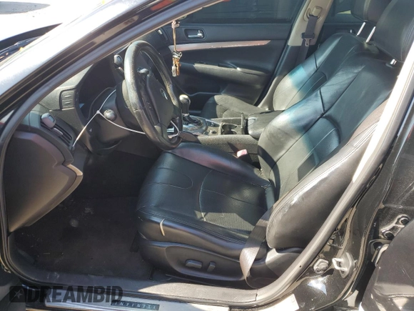 2015 Infiniti Q40 with VIN JN1CV6AP8FM500702, listed as a Copart auction lot 68034084 with 0 mi miles and Non Repairable. Bid and sale history available at carsss.com. Image 7.