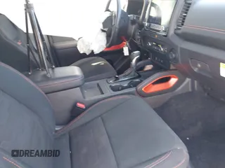 2022 Nissan Frontier SV with VIN 1N6ED1EJ2NN685935, listed as a IAAI auction lot 41859677 with 33,153 mi miles and . Bid and sale history available at DreamBid. Image 5.
