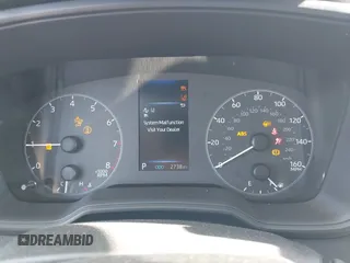2025 Toyota Corolla LE z VIN 5YFB4MDE2SP274691, wystawiony jako IAAI lot #42017890 z przebiegiem 2 738 mil mil oraz . Historia ofert i sprzedaży dostępna na DreamBid. Obrazek 7.