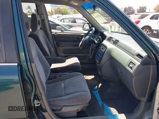 1998 Honda CR-V EX with VIN JHLRD1861WC052743, listed as a IAAI auction lot 42094346 with 232,958 mi miles. Bid and sale history available at carsss.com. Image 5.