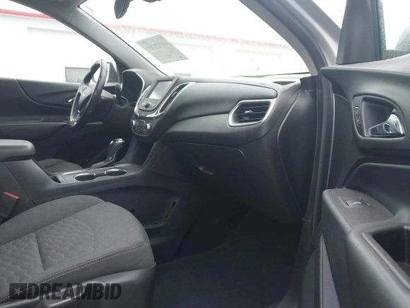 2018 Chevrolet Equinox LT with VIN 2GNAXJEV8J6252105, listed as a IAAI auction lot 41814264 with 104,167 mi miles. Bid and sale history available at carsss.com. Image 5.