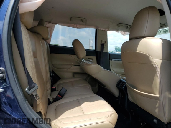 2019 Mitsubishi Outlander SE with VIN JA4AD3A30KZ034757, listed as a Copart auction lot 56308475 with 123,936 mi miles and Salvage title. Bid and sale history available at DreamBid. Image 11.