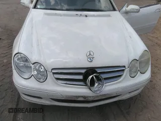 2007 Mercedes-Benz CLK 350 with VIN WDBTK56F27F234467, listed as a IAAI auction lot 42569835 with 139,325 mi miles and . Bid and sale history available at DreamBid. Image 6.