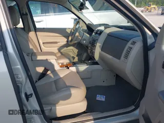 2008 Ford Escape XLT с VIN 1FMCU03138KC00159, выставлен на аукционе IAAI как лот 42398854 с пробегом 167 726 миль миль и . История ставок и продаж доступна на DreamBid. Изображение 5.
