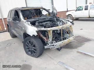 2018 Jeep Grand Cherokee Laredo E with VIN 1C4RJFAG6JC420364, listed as a IAAI auction lot 41418372 with 1 mi miles. Bid and sale history available at carsss.com. Image 12.