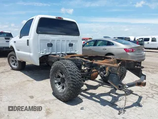2003 Ford F-250 XL с VIN 1FTNF20P33EB49412, выставлен на аукционе IAAI как лот 42491529 с пробегом Не указан миль и . История ставок и продаж доступна на DreamBid. Изображение 3.