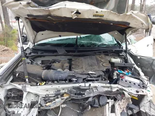 2018 Toyota 4Runner SR5 z VIN JTEBU5JR2J5563719, wystawiony jako IAAI lot #41795840 z przebiegiem Nie podano mil oraz . Historia ofert i sprzedaży dostępna na DreamBid. Obrazek 10.