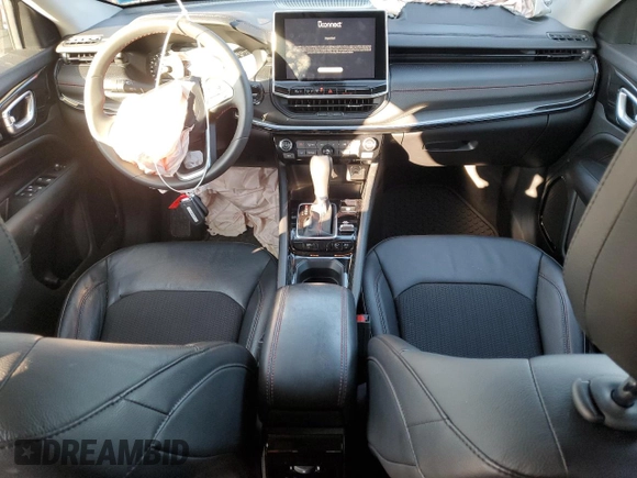 2022 Jeep Compass Trailhawk with VIN 3C4NJDDB9NT202965, listed as a Copart auction lot 46124755 with 9,610 mi miles and Salvage title. Bid and sale history available at DreamBid. Image 8.