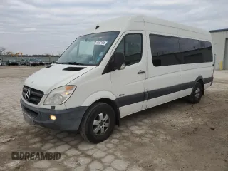 2012 Mercedes-Benz Sprinter Passenger with VIN WDZPE8CC3C5624452, listed as a Copart auction lot 44467475 with 246,514 mi miles and Clean Title. Bid and sale history available at carsss.com. Image 1.