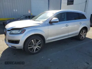 2011 Audi Q7 Premium Plus z VIN WA1LGAFE6BD009566, wystawiony jako Copart lot #46506925 z przebiegiem 121 896 mil mil oraz Szkoda całkowita • Salvage title. Historia ofert i sprzedaży dostępna na DreamBid. Obrazek 1.