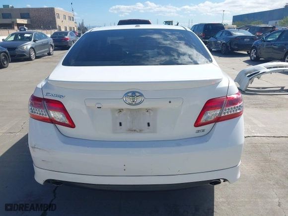 2011 Toyota Camry LE with VIN 4T1BK3EK5BU614516, listed as a IAAI auction lot 41713243 with 287,576 mi miles. Bid and sale history available at carsss.com. Image 17.