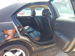 2007 Ford Fusion SE with VIN 3FAHP07157R142485, listed as a IAAI auction lot 42050207 with 150,263 mi miles. Bid and sale history available at carsss.com. Image 8.
