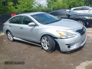 2015 Nissan Altima SL with VIN 1N4BL3AP3FC278675, listed as a IAAI auction lot 42442119 with 83,546 mi miles and . Bid and sale history available at DreamBid. Image 1.