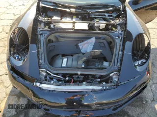 2021 Porsche 911 Carrera with VIN WP0AA2A93MS206806, listed as a Copart auction lot 58923294 with 25,088 mi miles and Salvage Title. Bid and sale history available at carsss.com. Image 11.