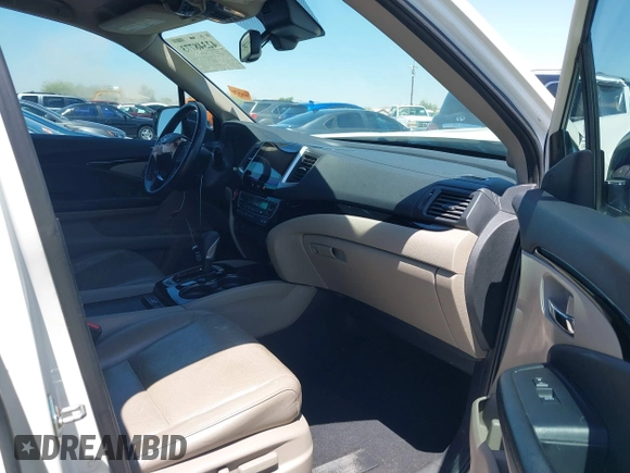 2019 Honda Ridgeline RTL-E with VIN 5FPYK3F74KB009279, listed as a IAAI auction lot 42348773 with 98,141 mi miles and . Bid and sale history available at DreamBid. Image 5.