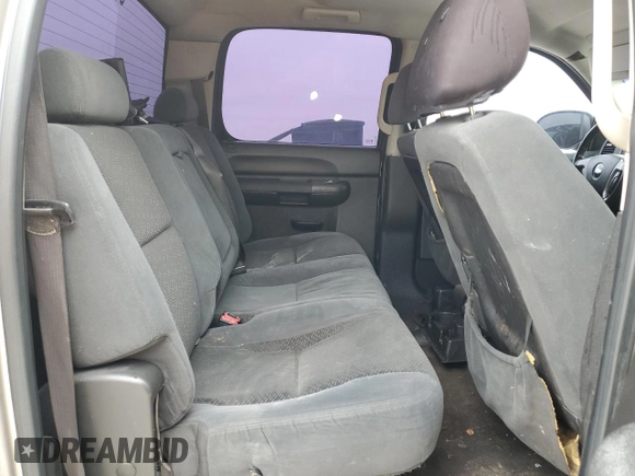 2008 Chevrolet Silverado 1500 1LT with VIN 2GCEC13J781336770, listed as a Copart auction lot 42502115 with 218,101 mi miles and Salvage Title. Bid and sale history available at DreamBid. Image 10.
