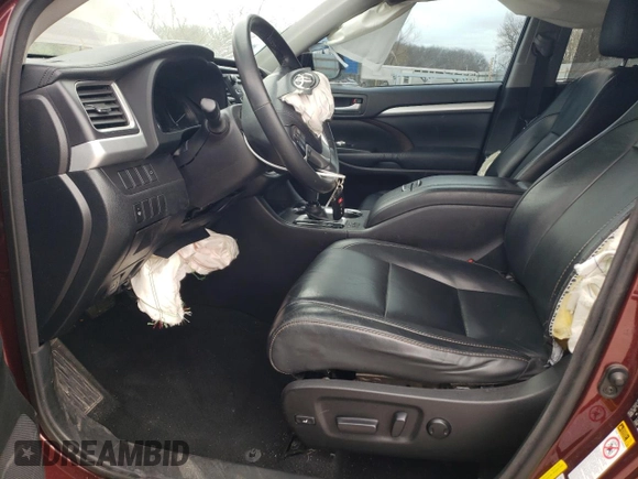 2015 Toyota Highlander XLE z VIN 5TDKKRFH8FS107212, wystawiony jako Copart lot #51064115 z przebiegiem 149 775 mil mil oraz Szkoda całkowita • Salvage title. Historia ofert i sprzedaży dostępna na DreamBid. Obrazek 7.