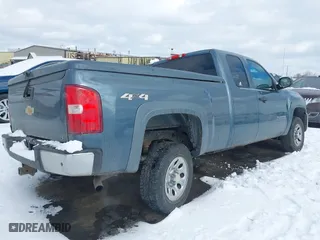 2013 Chevrolet Silverado 1500 Work Truck with VIN 1GCRKPEA8DZ364941, listed as a IAAI auction lot 41574981 with 168,516 mi miles. Bid and sale history available at carsss.com. Image 4.