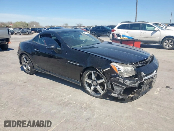 2015 Mercedes-Benz SLK 250 z VIN WDDPK4HA9FF107718, wystawiony jako Copart lot #50418325 z przebiegiem 73 718 mil mil oraz Czysty tytuł • Clean title. Historia ofert i sprzedaży dostępna na DreamBid. Obrazek 4.
