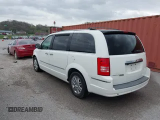 2008 Chrysler Town & Country Limited with VIN 2A8HR64X38R629667, listed as a IAAI auction lot 41941545 with 263,955 mi miles. Bid and sale history available at carsss.com. Image 3.