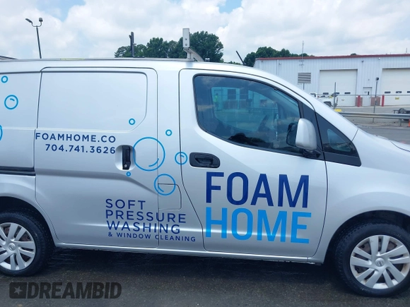 2018 Nissan NV200 S with VIN 3N6CM0KN9JK703596, listed as a IAAI auction lot 42623159 with Not provided miles and . Bid and sale history available at DreamBid. Image 13.