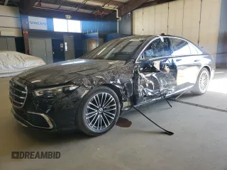 2021 Mercedes-Benz S 580 with VIN W1K6G7GB5MA034480, listed as a Copart auction lot 62049525 with 59,846 mi miles and Salvage title. Bid and sale history available at DreamBid. Image 1.