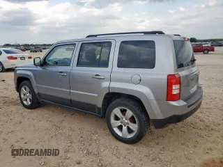 2015 Jeep Patriot Latitude with VIN 1C4NJPFBXFD368160, listed as a Copart auction lot 59235425 with 105,529 mi miles and Salvage title. Bid and sale history available at DreamBid. Image 2.