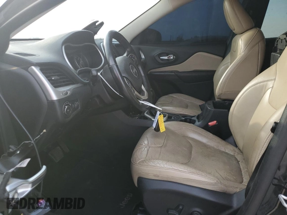 2016 Jeep Cherokee Limited z VIN 1C4PJLDB7GW158514, wystawiony jako Copart lot #58142335 z przebiegiem 178 116 mil mil oraz Szkoda całkowita • Salvage title. Historia ofert i sprzedaży dostępna na DreamBid. Obrazek 7.