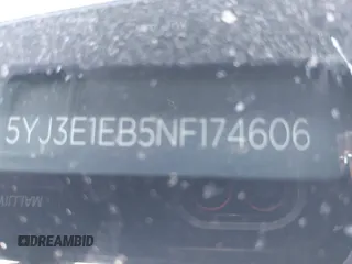 2022 Tesla Model 3 Long Range z VIN 5YJ3E1EB5NF174606, wystawiony jako IAAI lot #42463894 z przebiegiem 36 677 mil mil oraz . Historia ofert i sprzedaży dostępna na DreamBid. Obrazek 22.