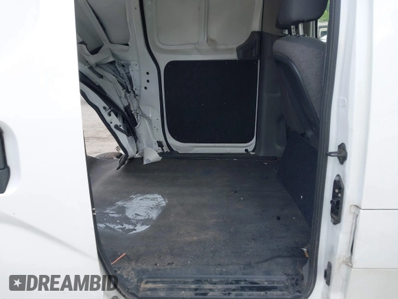 2018 Nissan NV200 SV with VIN 3N6CM0KN1JK704029, listed as a IAAI auction lot 42460512 with 262,165 mi miles and . Bid and sale history available at DreamBid. Image 8.
