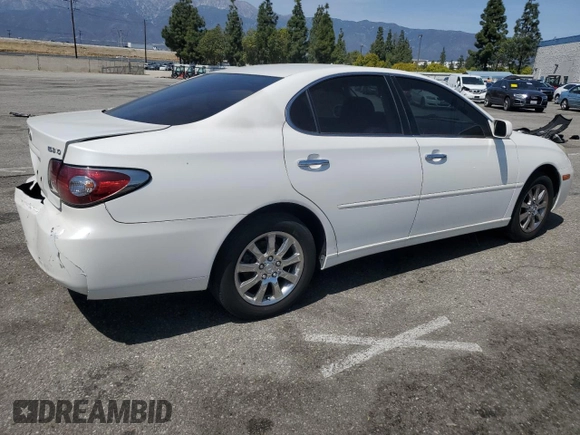 2003 Lexus ES 300 with VIN JTHBF30G130108328, listed as a Copart auction lot 51661795 with 138,204 mi miles and Salvage Title. Bid and sale history available at DreamBid. Image 3.