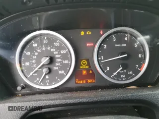 2011 BMW X6 50i z VIN 5UXFG8C50BLZ96931, wystawiony jako Copart lot #54409465 z przebiegiem 154 818 mil mil oraz Szkoda całkowita • Salvage title. Historia ofert i sprzedaży dostępna na DreamBid. Obrazek 9.