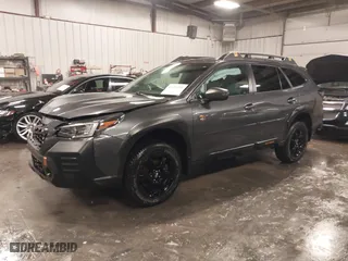 2022 Subaru Outback Wilderness with VIN 4S4BTGUDXN3279206, listed as a IAAI auction lot 41205238 with 25,044 mi miles. Bid and sale history available at carsss.com. Image 18.