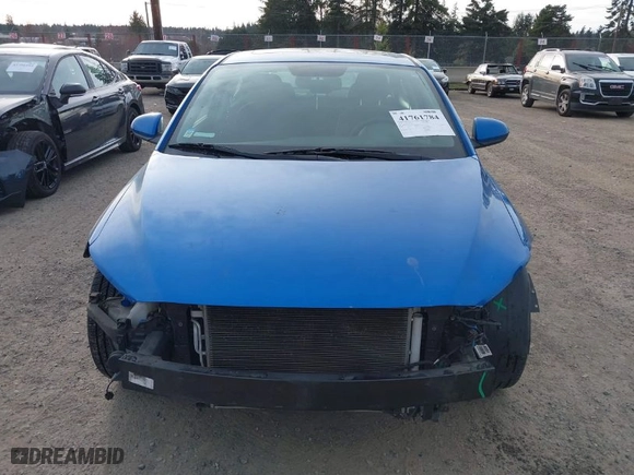 2017 Hyundai Elantra Limited with VIN 5NPD84LF6HH197255, listed as a IAAI auction lot 41761784 with 61,817 mi miles. Bid and sale history available at carsss.com. Image 13.