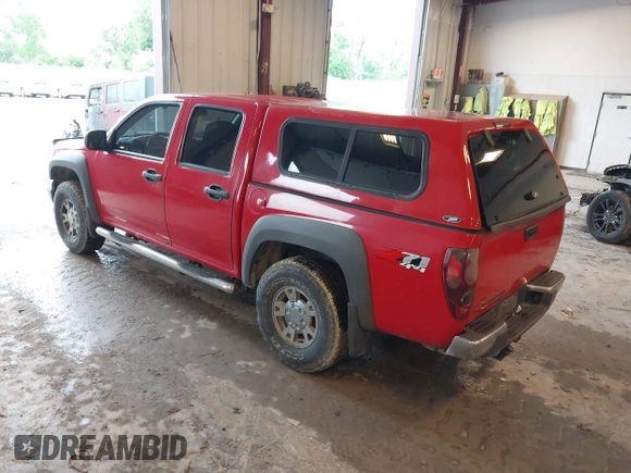 2007 Chevrolet Colorado 1LT z VIN 1GCDT13E678252966, wystawiony jako IAAI lot #42438219 z przebiegiem 205 731 mil mil oraz . Historia ofert i sprzedaży dostępna na DreamBid. Obrazek 3.