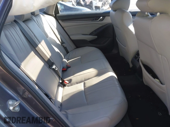 2018 Honda Accord EX-L z VIN 1HGCV1F50JA085250, wystawiony jako IAAI lot #42051910 z przebiegiem 66 822 mil mil oraz . Historia ofert i sprzedaży dostępna na DreamBid. Obrazek 8.