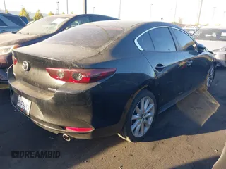 2019 Mazda 3 Select с VIN 3MZBPAAL9KM111551, выставлен на аукционе IAAI как лот 40725249 с пробегом 63 074 миль миль и . История ставок и продаж доступна на DreamBid. Изображение 4.