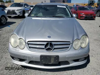 2004 Mercedes-Benz CLK 320 z VIN WDBTJ65J74F079165, wystawiony jako Copart lot #52729275 z przebiegiem 119 573 mil mil oraz Czysty tytuł • Clean title. Historia ofert i sprzedaży dostępna na DreamBid. Obrazek 5.