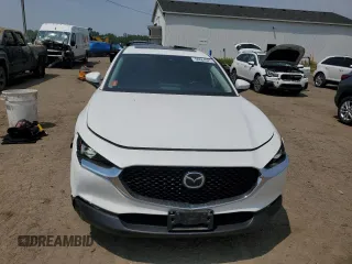 2021 Mazda CX-30 Preferred with VIN 3MVDMACLXMM215839, listed as a Copart auction lot 60664625 with 27,177 mi miles and Non repairable. Bid and sale history available at DreamBid. Image 5.