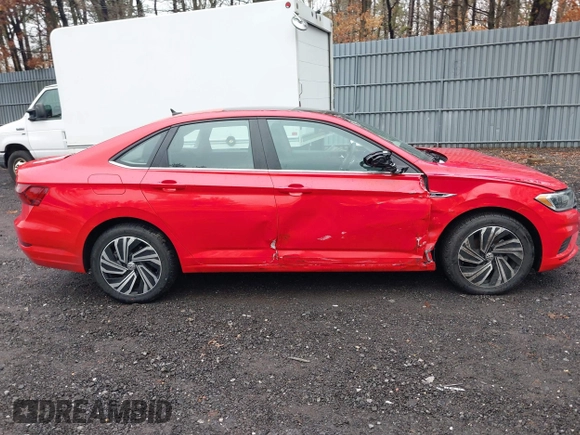 2021 Volkswagen Jetta SEL with VIN 3VWE57BU2MM041875, listed as a IAAI auction lot 41534030 with 20,282 mi miles and . Bid and sale history available at DreamBid. Image 13.
