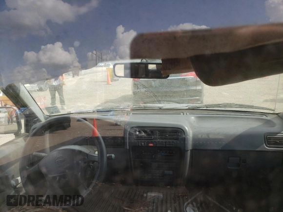 1997 Nissan Frontier XE с VIN 1N6SD11S1VC428441, выставлен на аукционе Copart как лот 58368895 с пробегом 196 892 миль миль и Чистый • Clean title. История ставок и продаж доступна на DreamBid. Изображение 8.