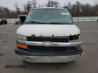 2012 Chevrolet Express Passenger 1LT z VIN 1GAZG1FA6C1175370, wystawiony jako Copart lot #48130955 z przebiegiem 268 170 mil mil oraz Szkoda całkowita • Salvage title. Historia ofert i sprzedaży dostępna na DreamBid. Obrazek 5.