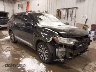 2020 Mitsubishi Outlander ES z VIN JA4AZ3A33LZ048610, wystawiony jako IAAI lot #41296277 z przebiegiem 59 372 mil mil oraz . Historia ofert i sprzedaży dostępna na DreamBid. Obrazek 1.