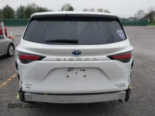 2024 Toyota Sienna Platinum z VIN 5TDESKFC4RS137515, wystawiony jako IAAI lot #41937542 z przebiegiem 19 002 mil mil oraz . Historia ofert i sprzedaży dostępna na DreamBid. Obrazek 16.