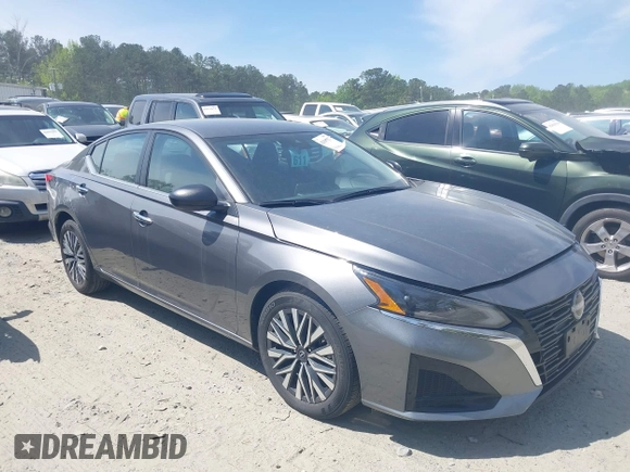 2024 Nissan Altima SV with VIN 1N4BL4DV8RN393037, listed as a IAAI auction lot 42019922 with 30,090 mi miles and . Bid and sale history available at DreamBid. Image 13.