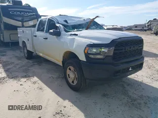 2024 Ram 2500 Tradesman with VIN 3C6UR5HJXRG151946, listed as a IAAI auction lot 40958376 with 29,948 mi miles. Bid and sale history available at carsss.com. Image 1.