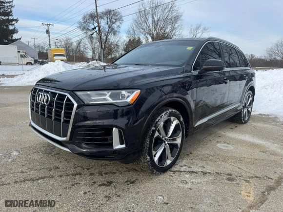 2020 Audi Q7 Premium Plus with VIN WA1LXAF77LD007277, listed as a Copart auction lot 42239105 with 95,803 mi miles and Clean Title. Bid and sale history available at carsss.com. Image 2.