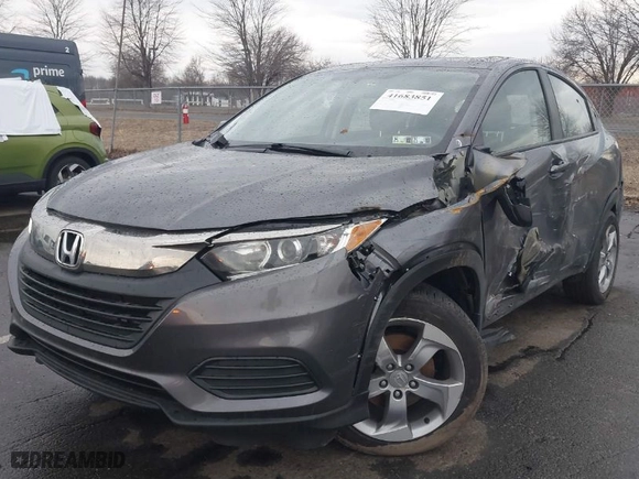 2021 Honda HR-V LX with VIN 3CZRU5H35MM708779, listed as a IAAI auction lot 41683851 with 37,563 mi miles. Bid and sale history available at carsss.com. Image 2.