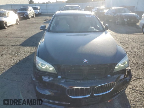 2013 BMW 7 Series 740i with VIN WBAYA6C53DC995031, listed as a Copart auction lot 76371534 with 146,337 mi miles and Salvage Title. Bid and sale history available at carsss.com. Image 5.