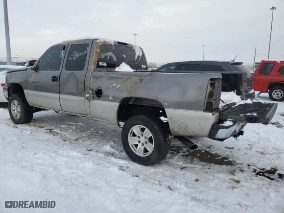 2007 Chevrolet Silverado 1500 Classic LT1 with VIN 1GCEK19ZX7Z152414, listed as a Copart auction lot 41656555 with 137,372 mi miles and Salvage Title. Bid and sale history available at carsss.com. Image 2.